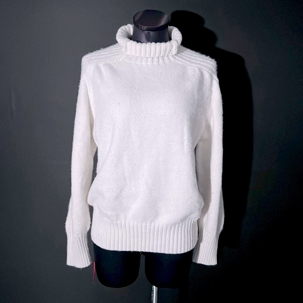 Turtleneck Pullover Sweater!